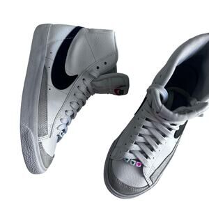 Nike Blazer Mid '77 Youth Size 3.5 Sneakers - Great Condition!